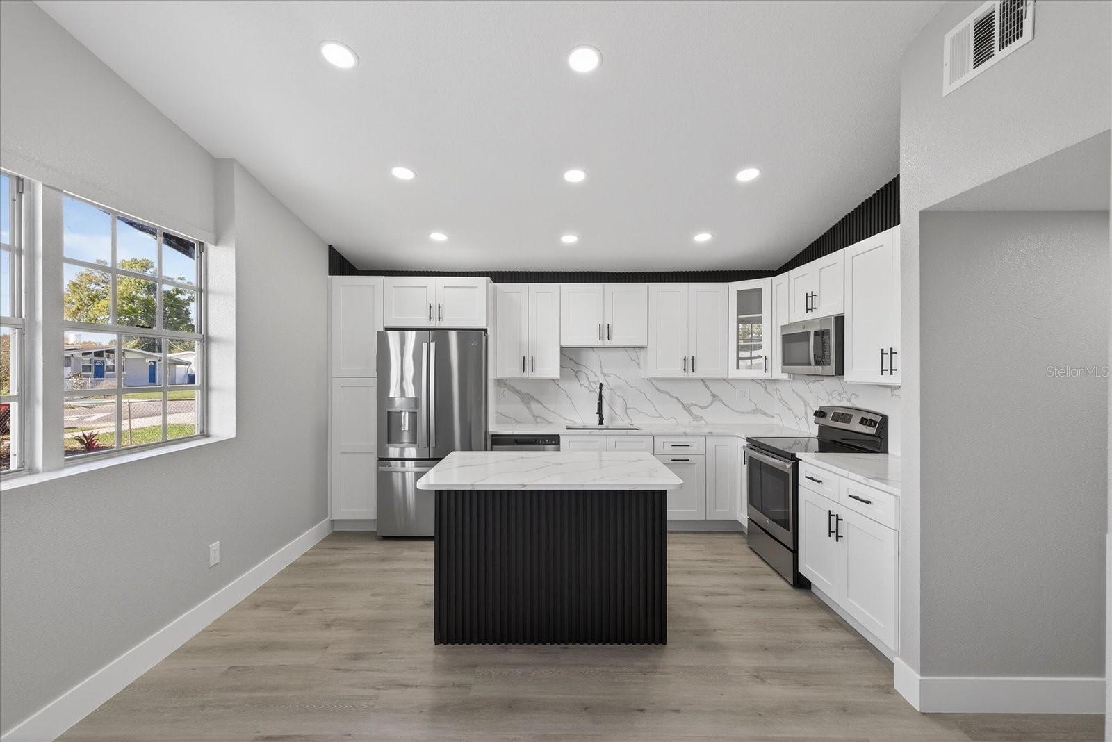 4503 W CLIFTON ST, TAMPA, FL, 33614