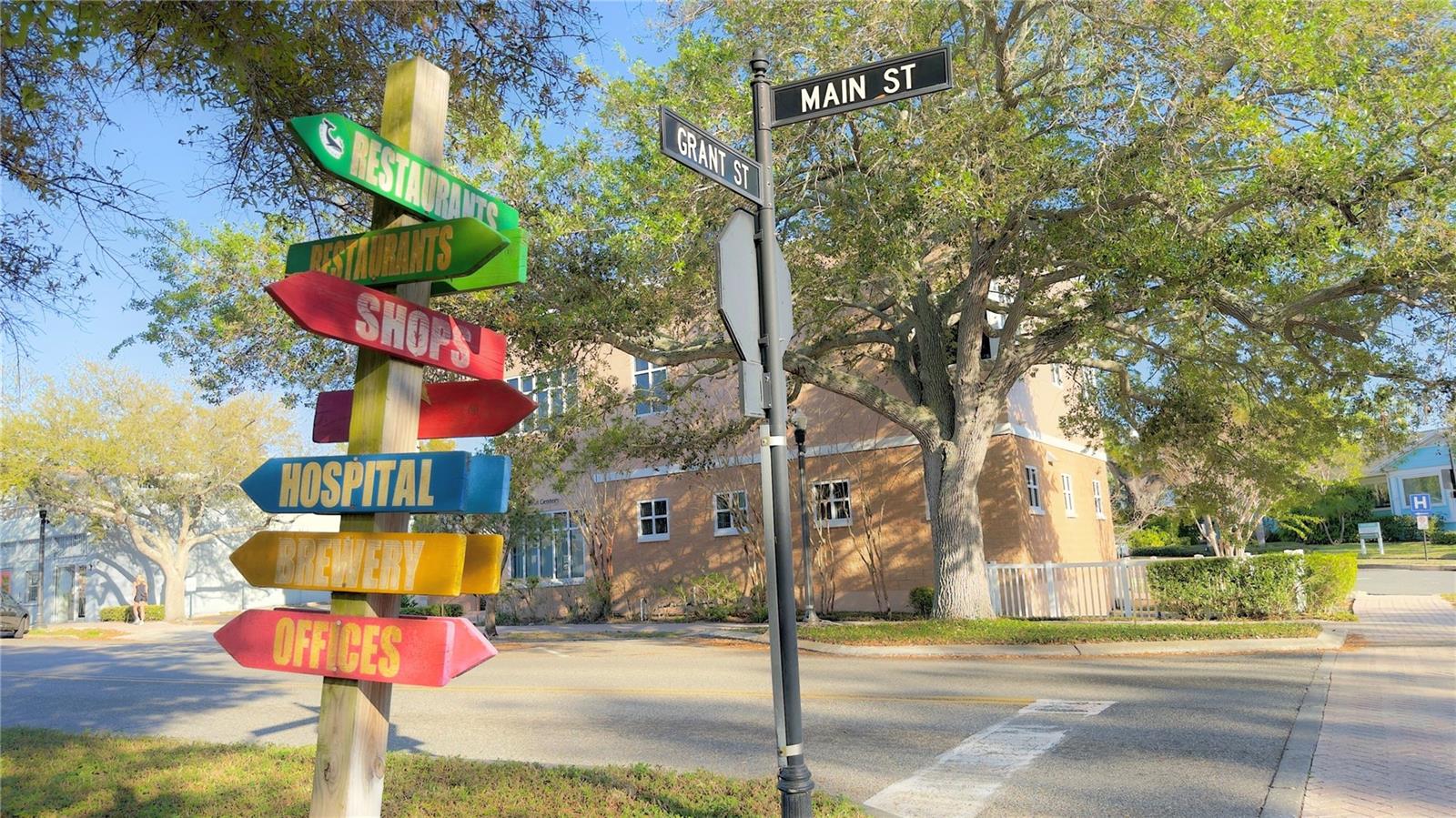 1220 ORANGE AVE, DUNEDIN, FL, 34698