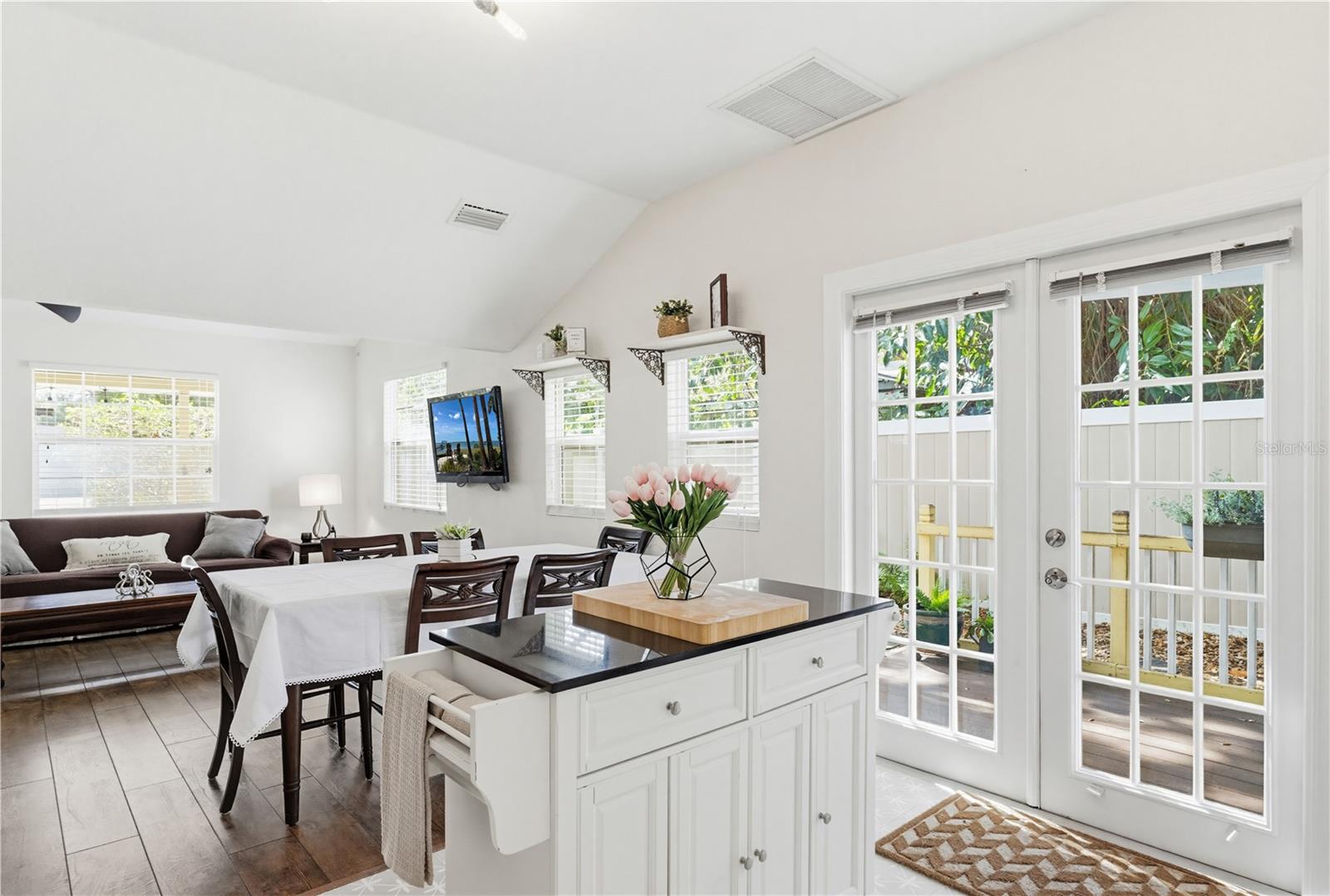 1220 ORANGE AVE, DUNEDIN, FL, 34698