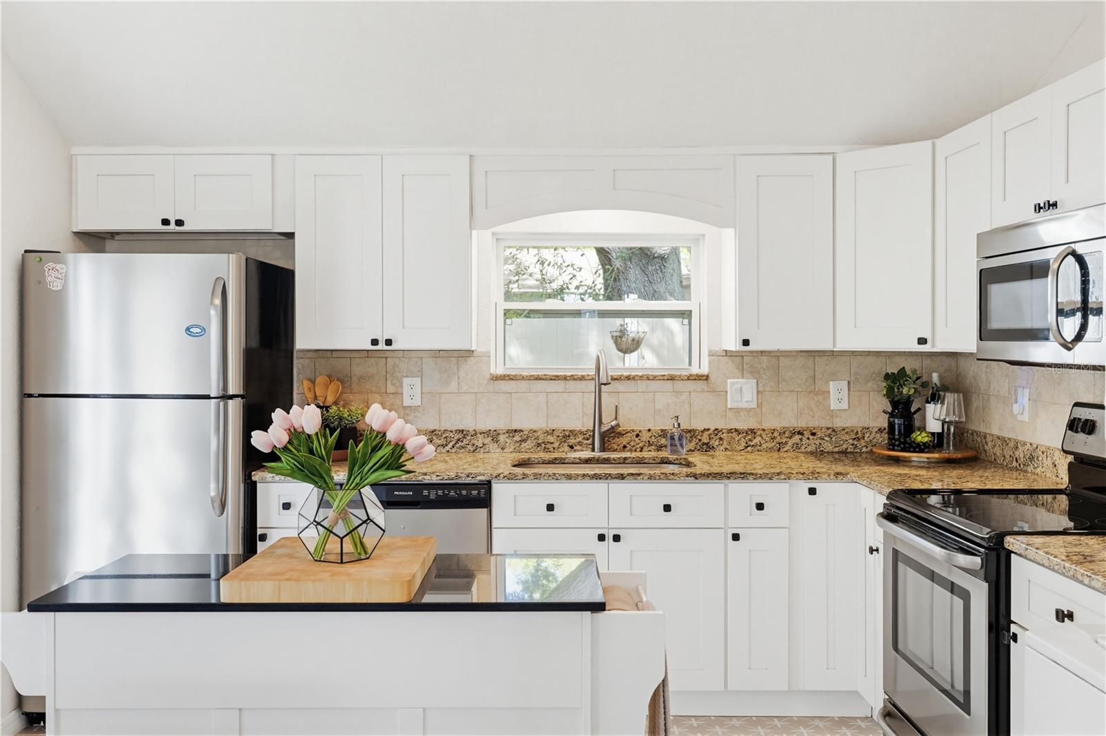 1220 ORANGE AVE, DUNEDIN, FL, 34698