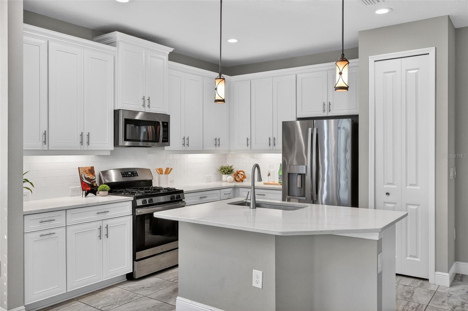 4412 STAR APPLE TER, BRADENTON, FL, 34203