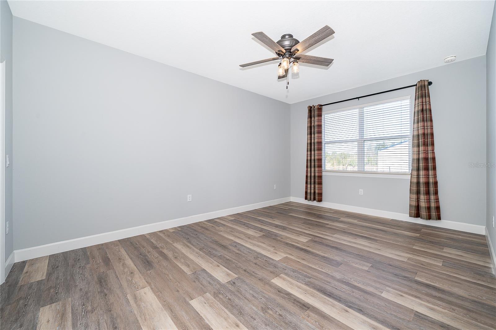 180 11 AVE, OSTEEN, FL, 32764