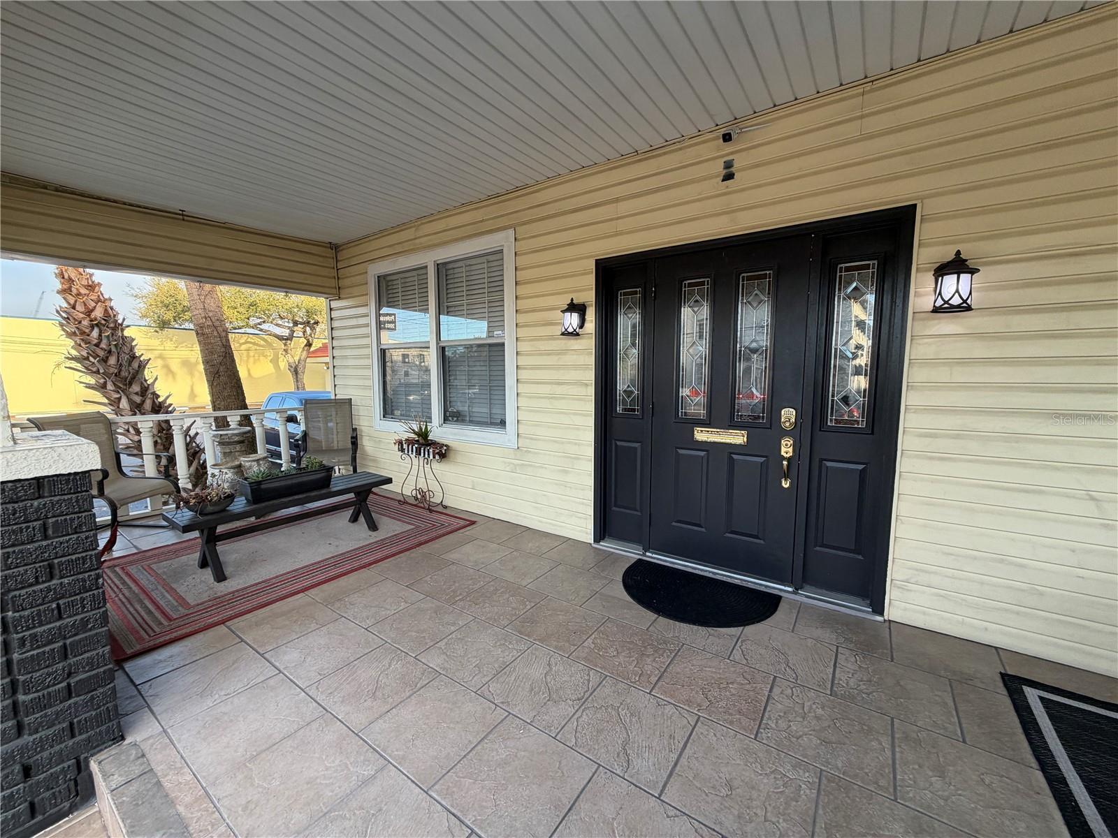 2001 W KENNEDY BLVD, TAMPA, FL, 33606