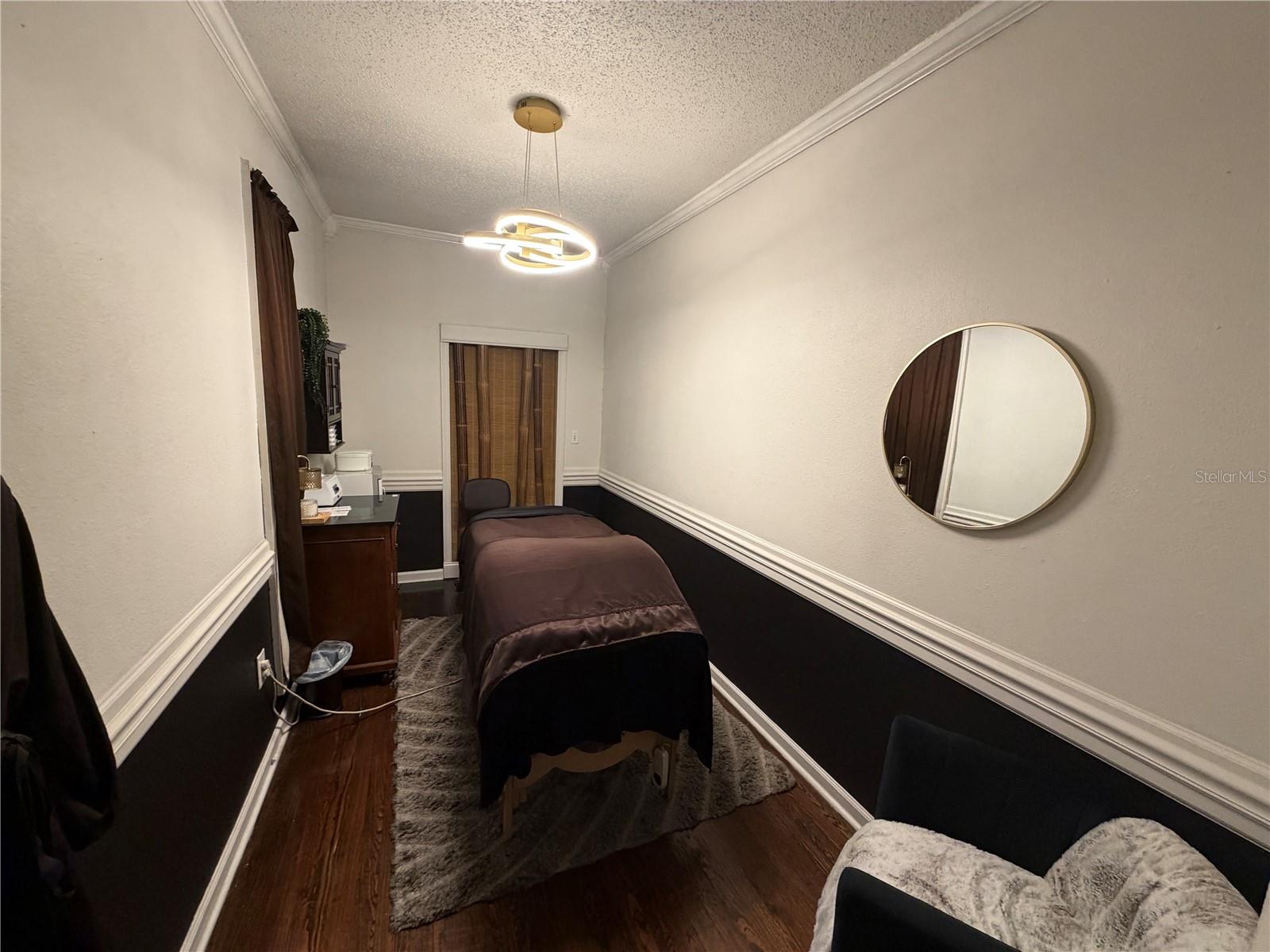 2001 W KENNEDY BLVD, TAMPA, FL, 33606