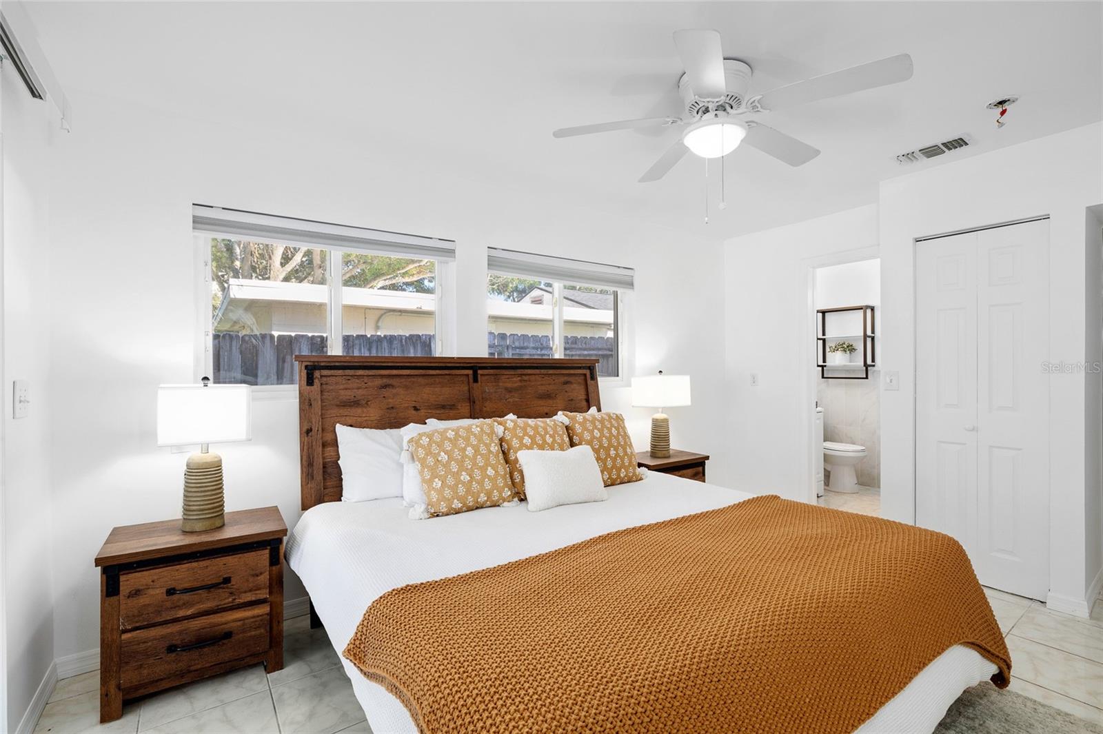 1048 CHARLES ST, CLEARWATER, FL, 33755