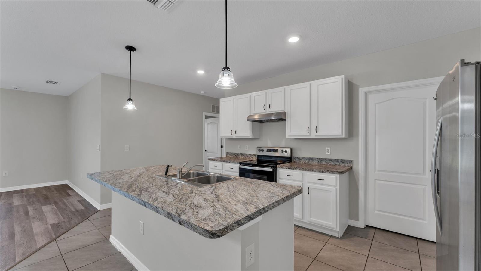 225 GINA LN, DAVENPORT, FL, 33837