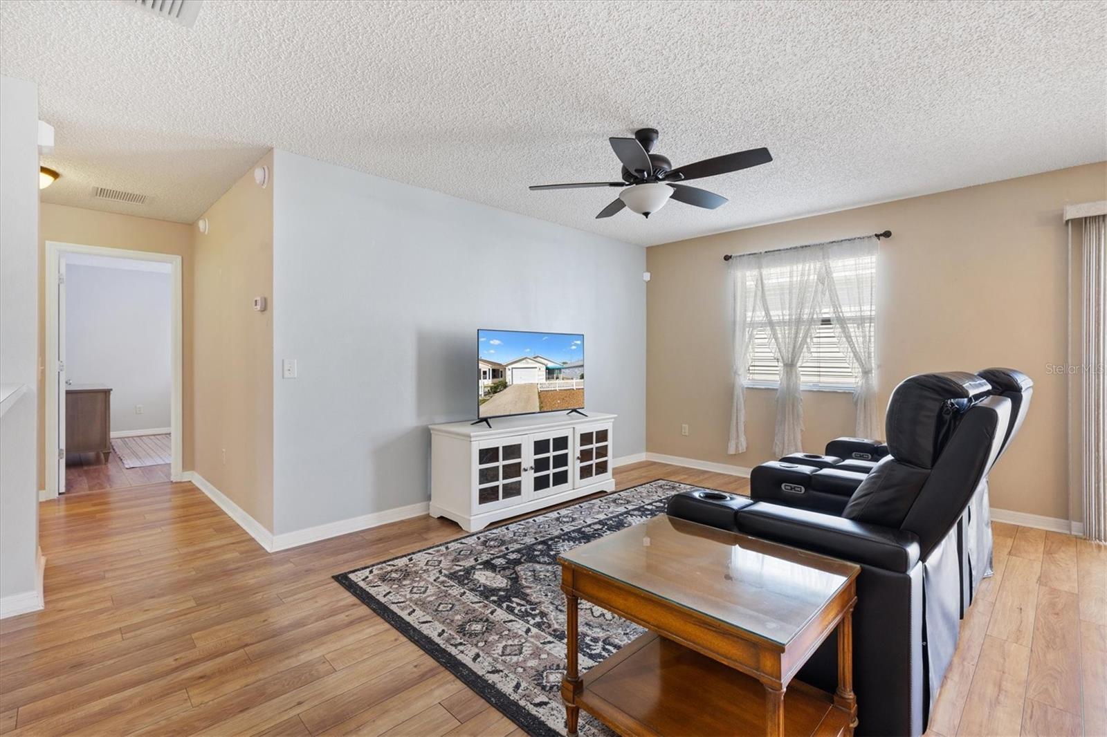 17470 SE 93RD VINE AVE, THE VILLAGES, FL, 32162