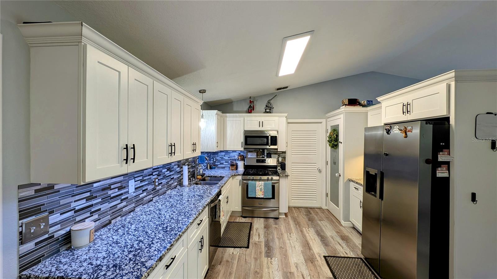 624 N LANIER AVE, FORT MEADE, FL, 33841