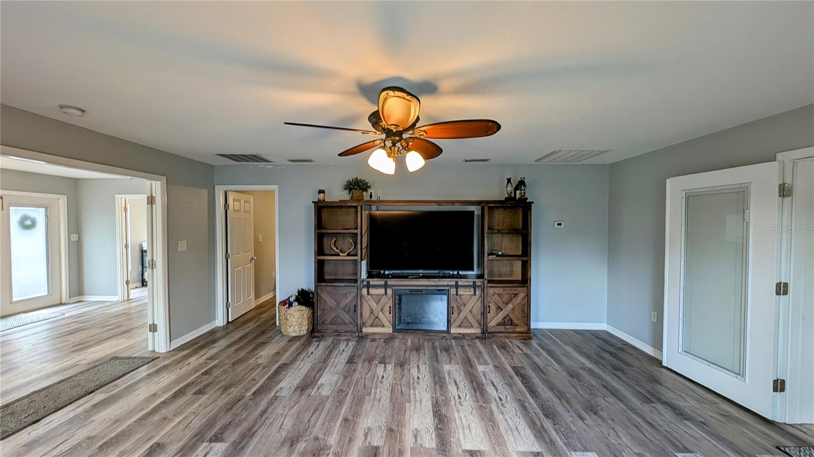 624 N LANIER AVE, FORT MEADE, FL, 33841