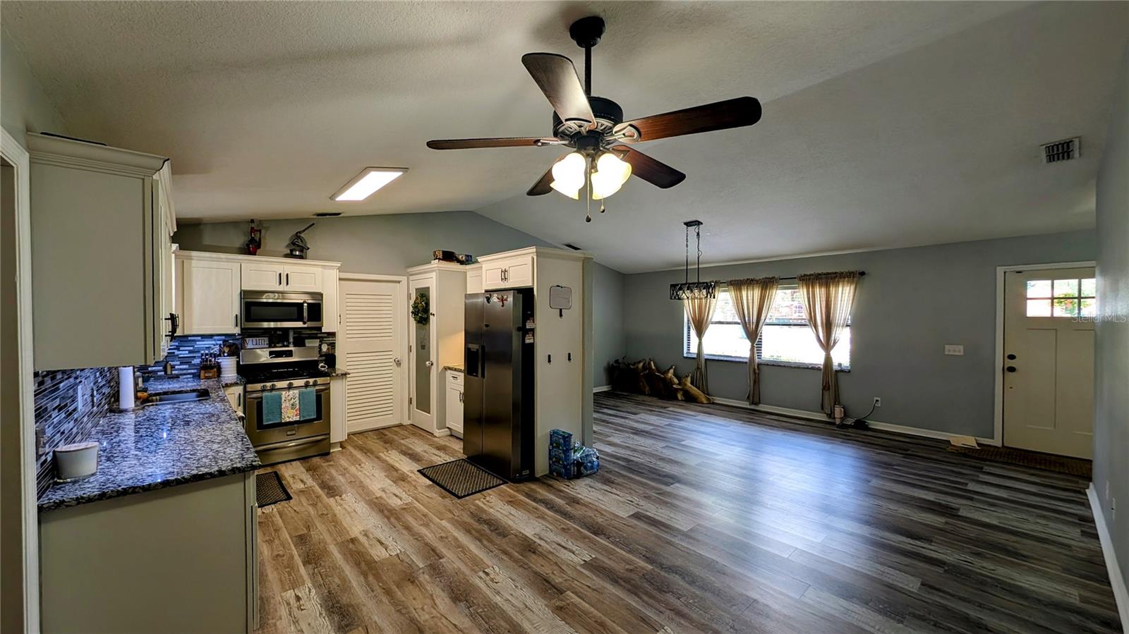 624 N LANIER AVE, FORT MEADE, FL, 33841