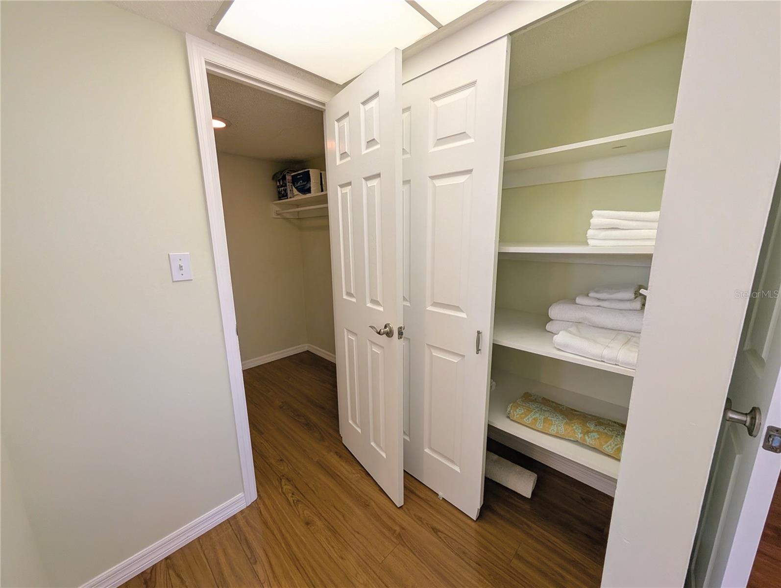 3807 LAKE BAYSHORE DR #H-416, BRADENTON, FL, 34205