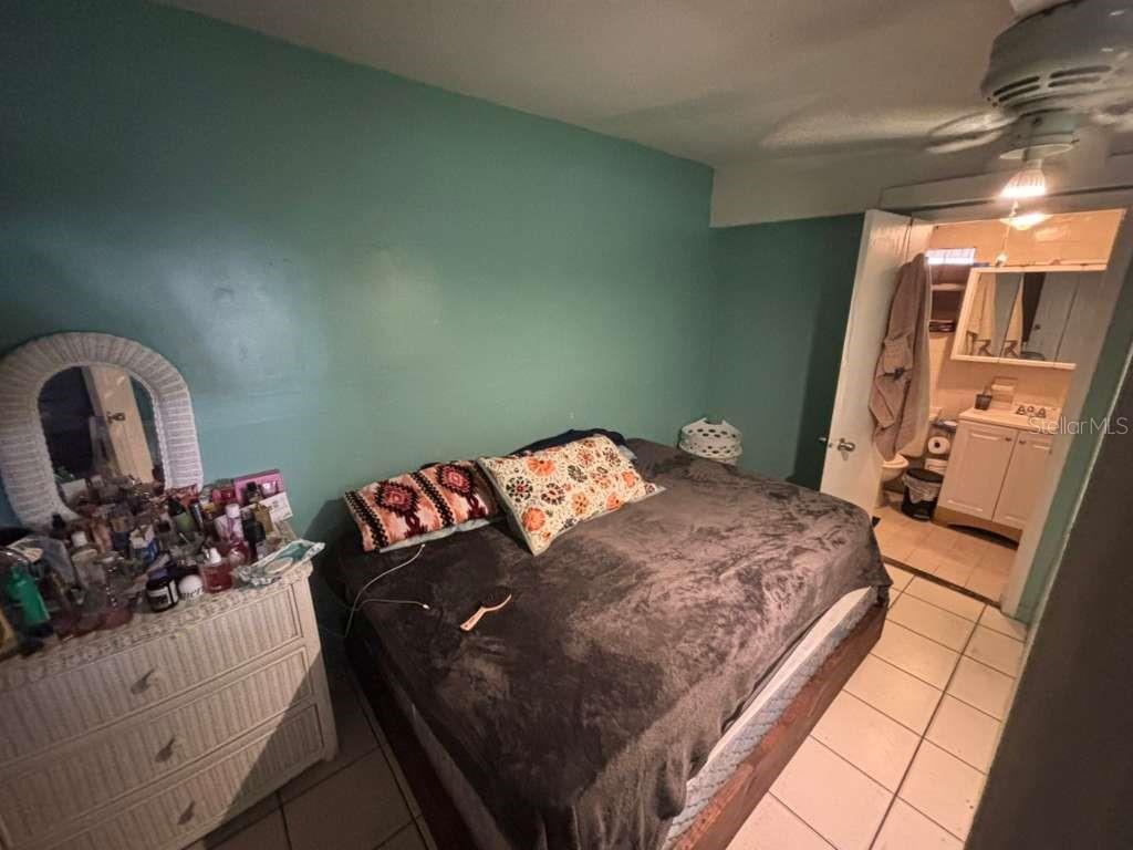 9590 NW 33RD AVE, MIAMI, FL, 33147