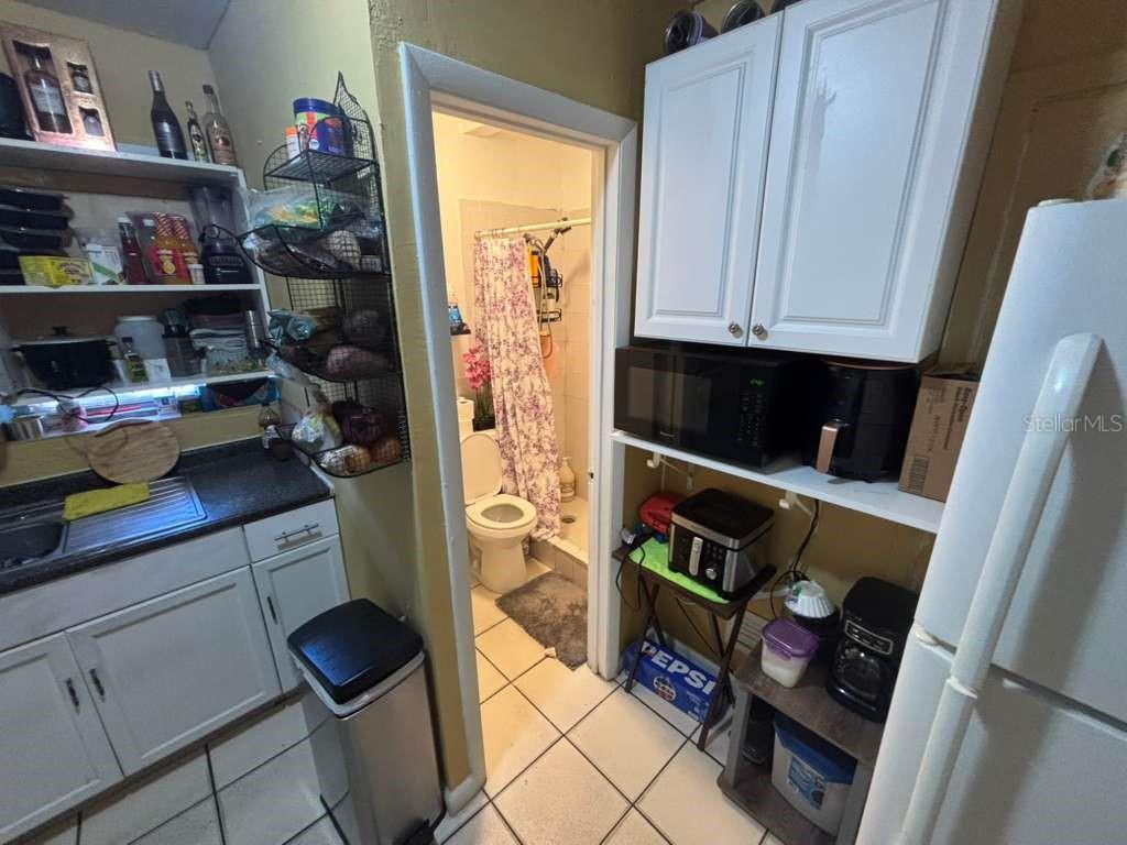 9590 NW 33RD AVE, MIAMI, FL, 33147