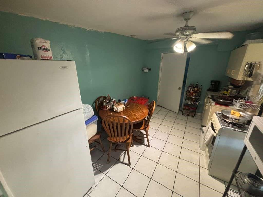 9590 NW 33RD AVE, MIAMI, FL, 33147