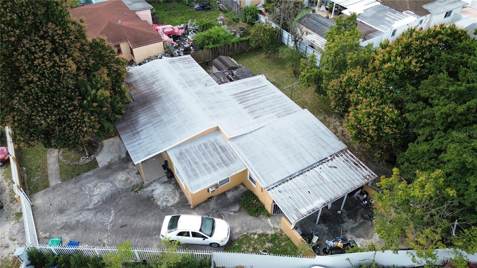 9590 NW 33RD AVE, MIAMI, FL, 33147