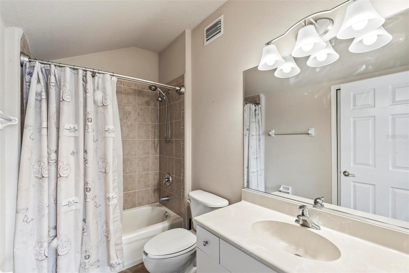 88 COVINGTON LN, PALM COAST, FL, 32137