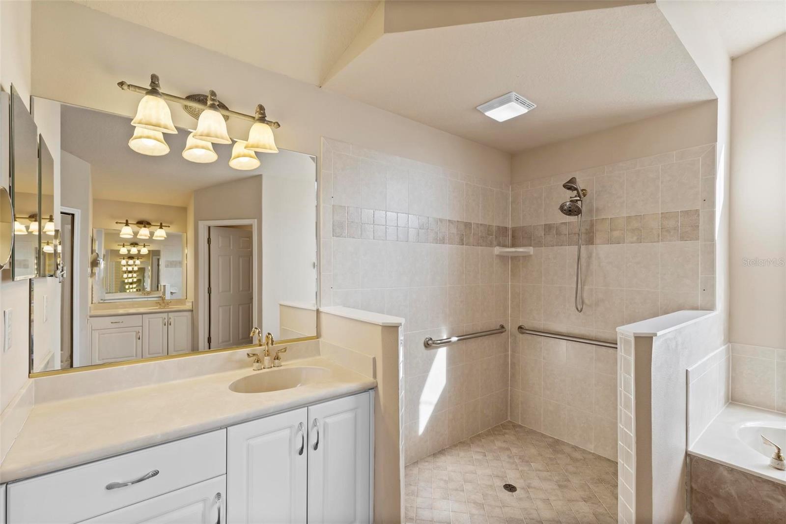 88 COVINGTON LN, PALM COAST, FL, 32137