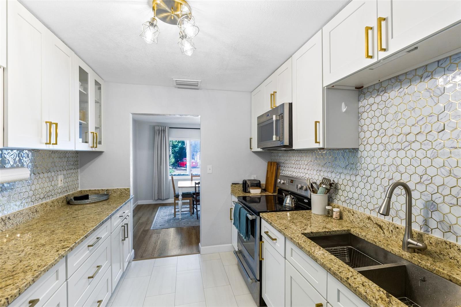 2013 S HOLLY AVE, SANFORD, FL, 32771