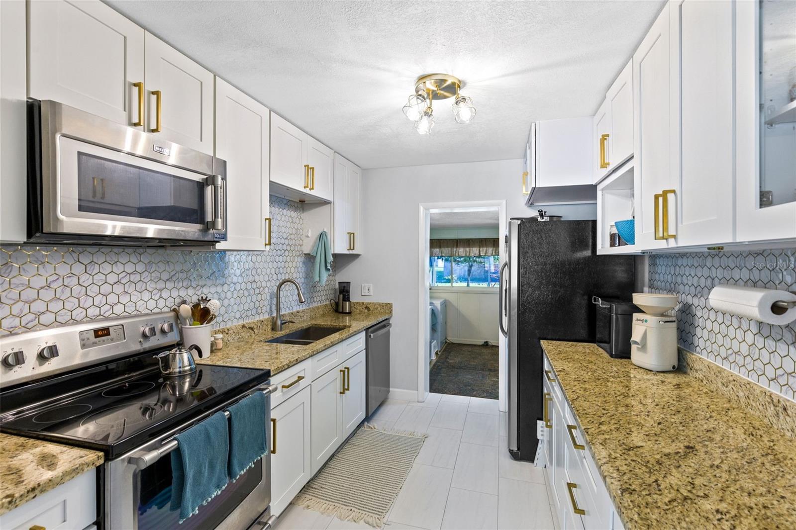 2013 S HOLLY AVE, SANFORD, FL, 32771