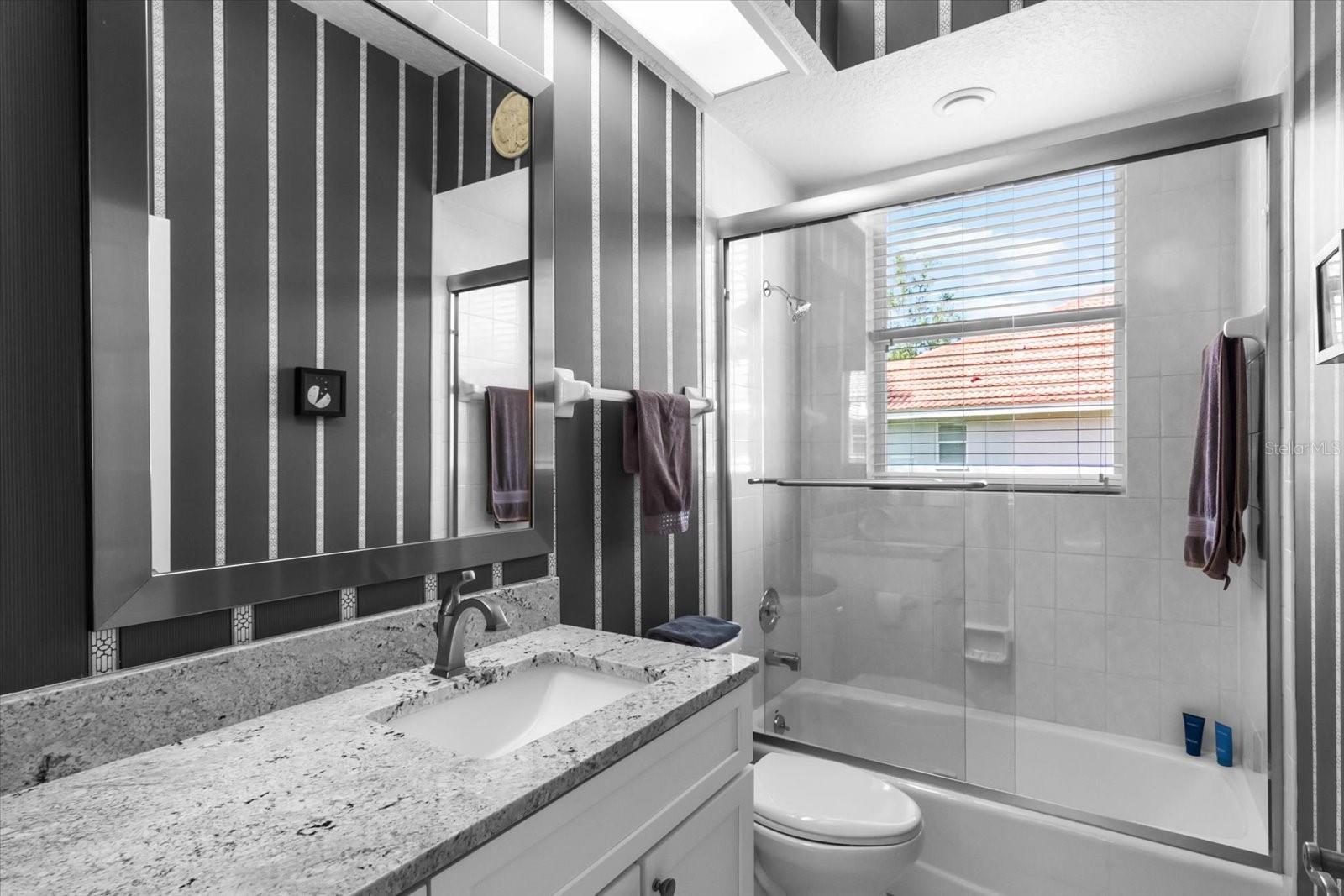 1994 WHITE FEATHER LN, NOKOMIS, FL, 34275