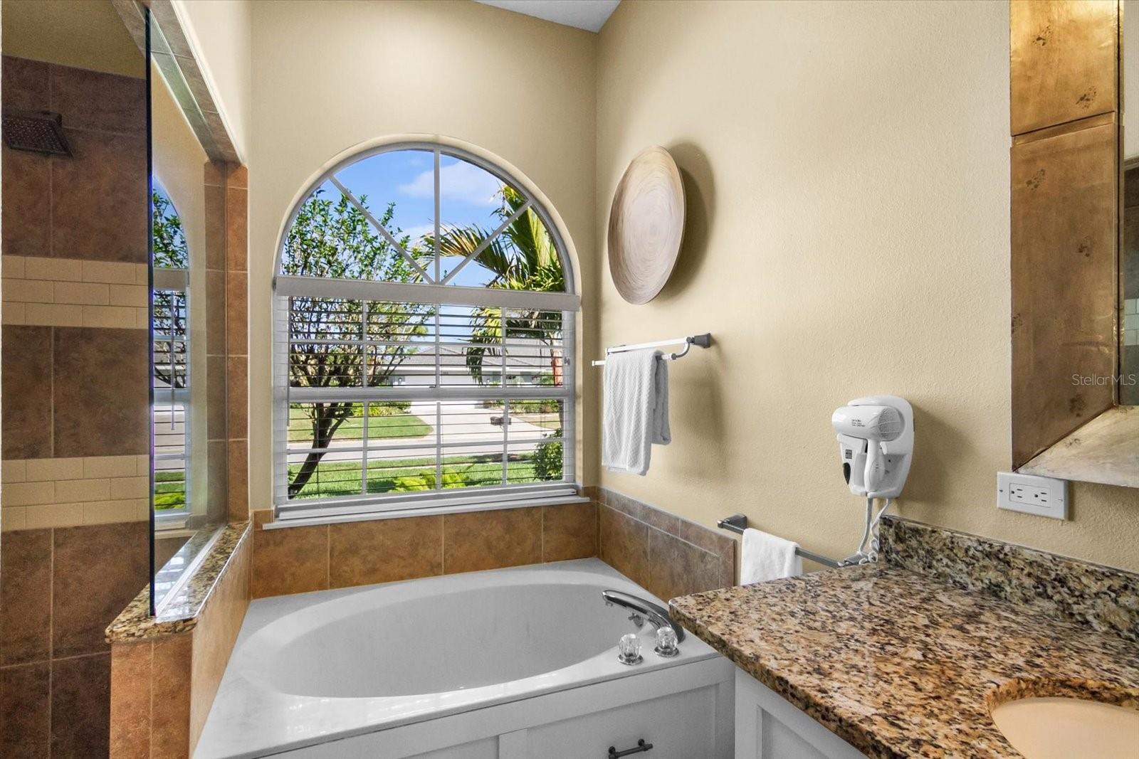1994 WHITE FEATHER LN, NOKOMIS, FL, 34275