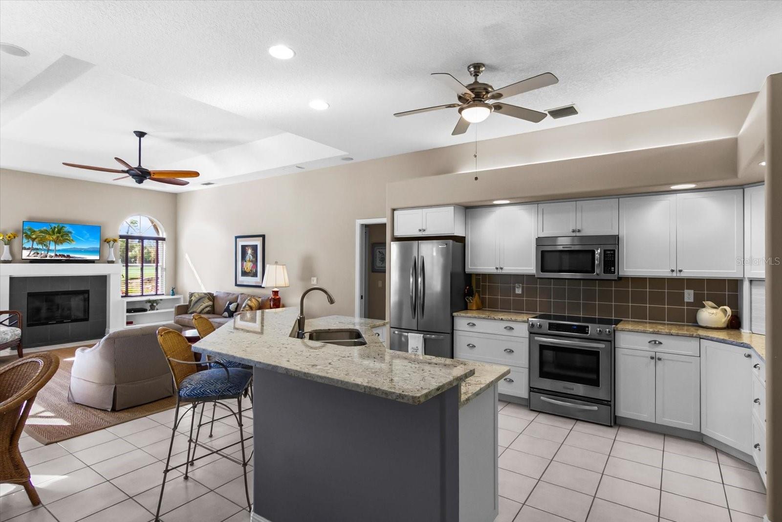 1994 WHITE FEATHER LN, NOKOMIS, FL, 34275