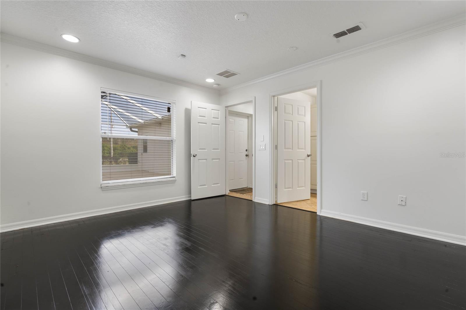 907 WILLOW DR, LEESBURG, FL, 34748