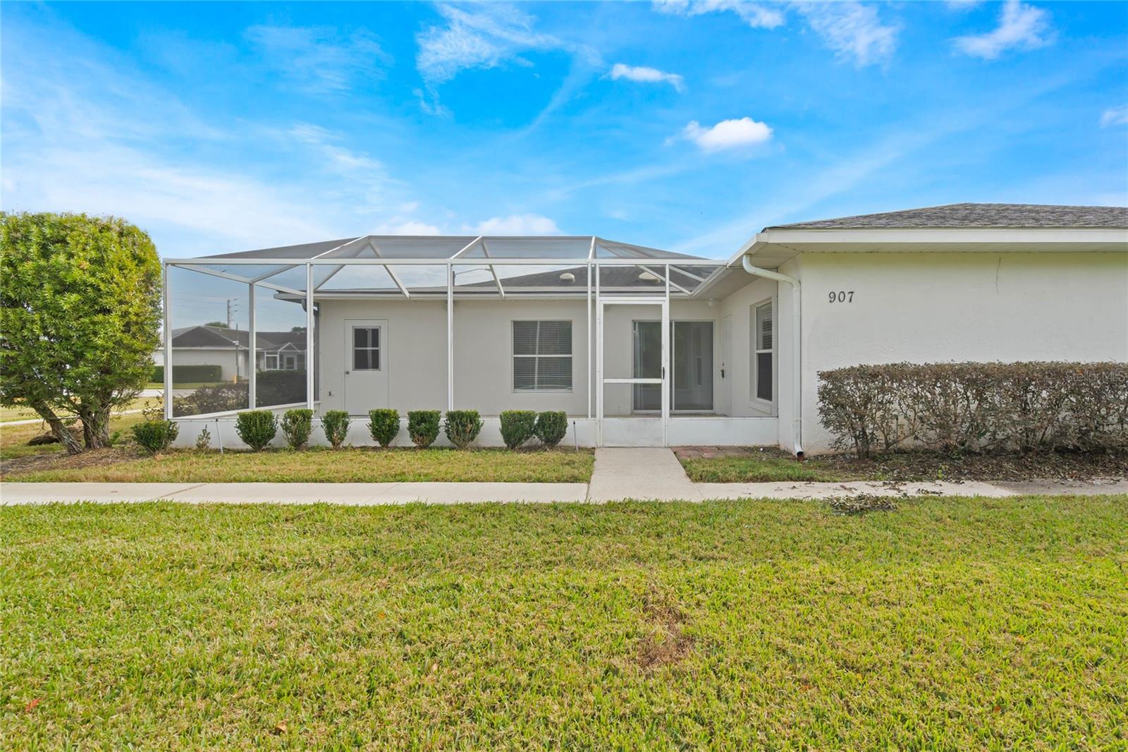 907 WILLOW DR, LEESBURG, FL, 34748