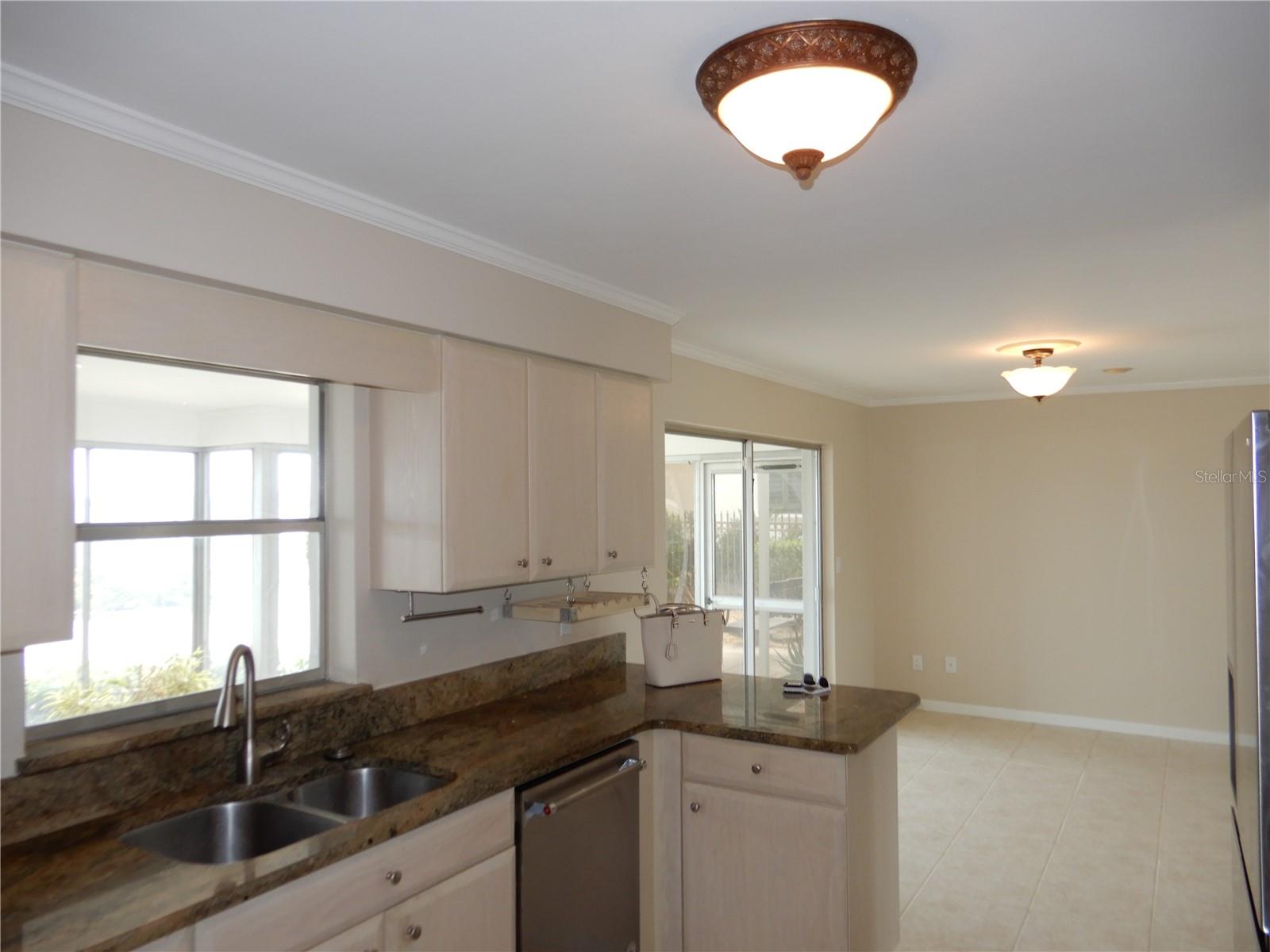 337 1ST ST W, TIERRA VERDE, FL, 33715