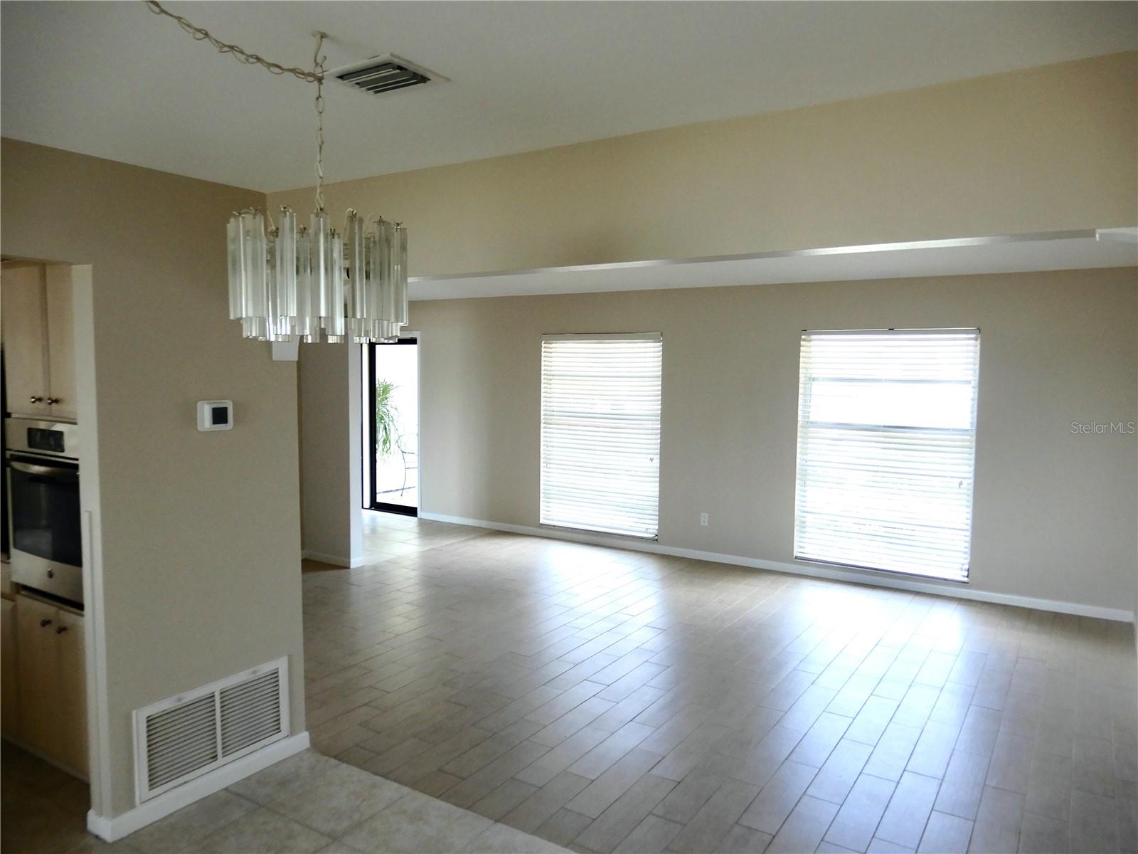 337 1ST ST W, TIERRA VERDE, FL, 33715