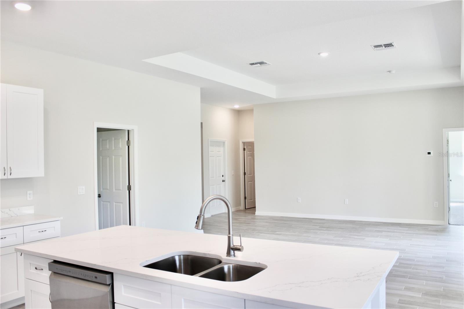 30260 W THYME AVE, EUSTIS, FL, 32736