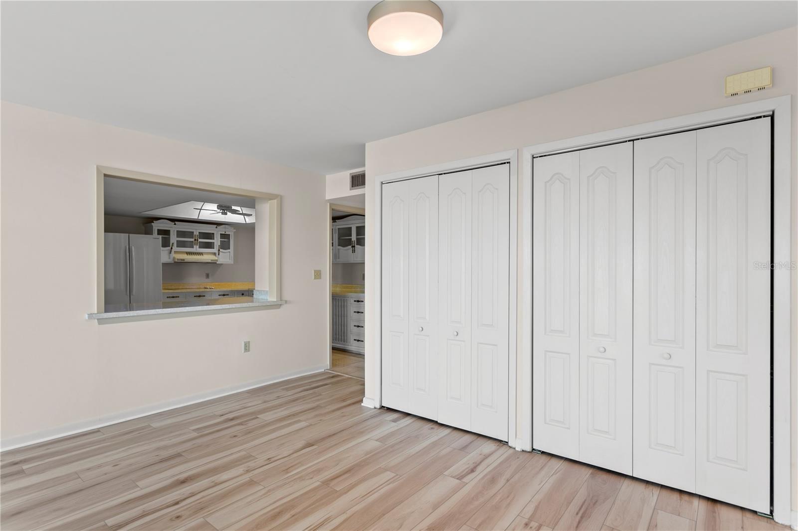 5200 BRITTANY DR S #4-1102, ST PETERSBURG, FL, 33715