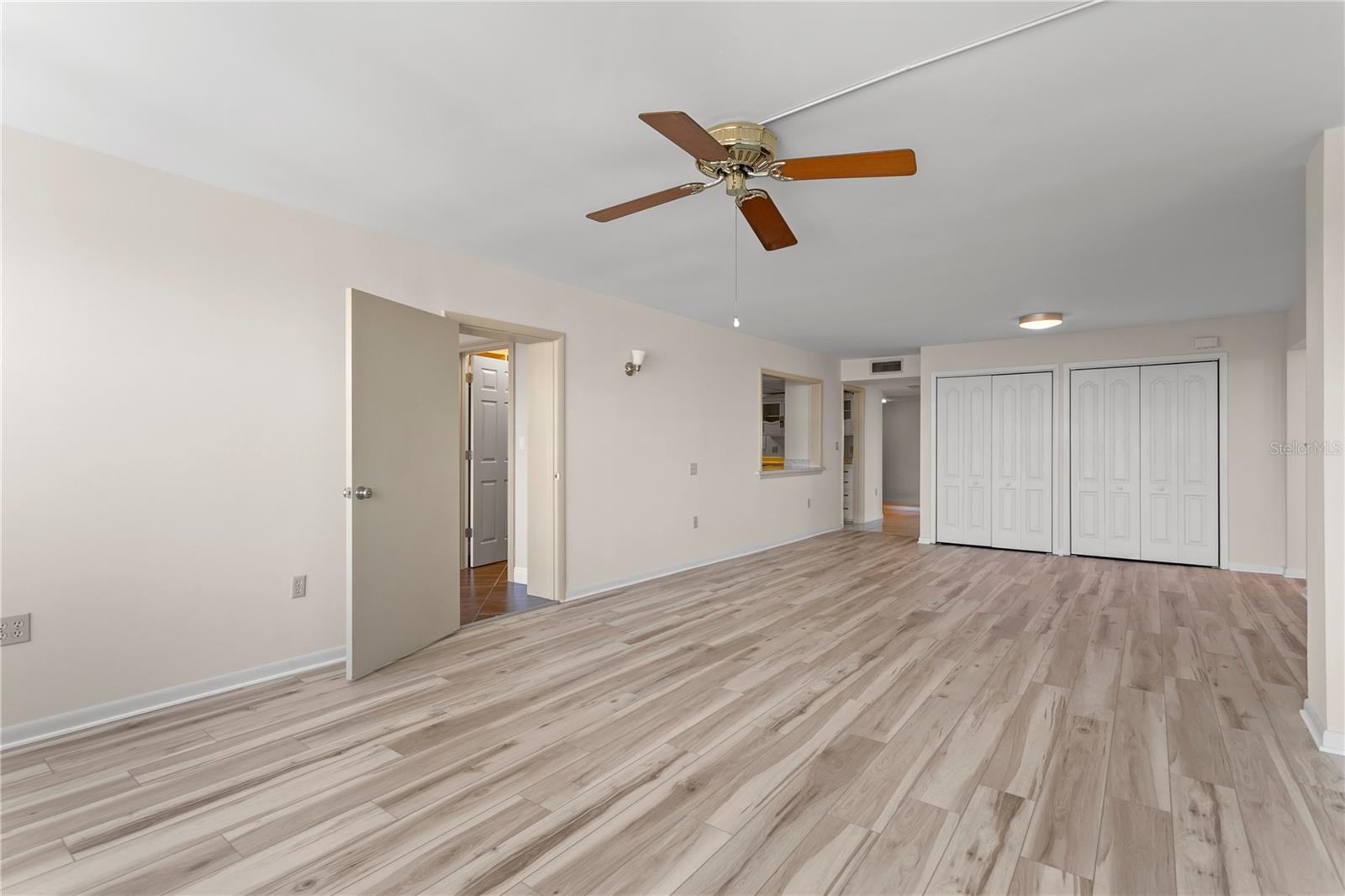 5200 BRITTANY DR S #4-1102, ST PETERSBURG, FL, 33715