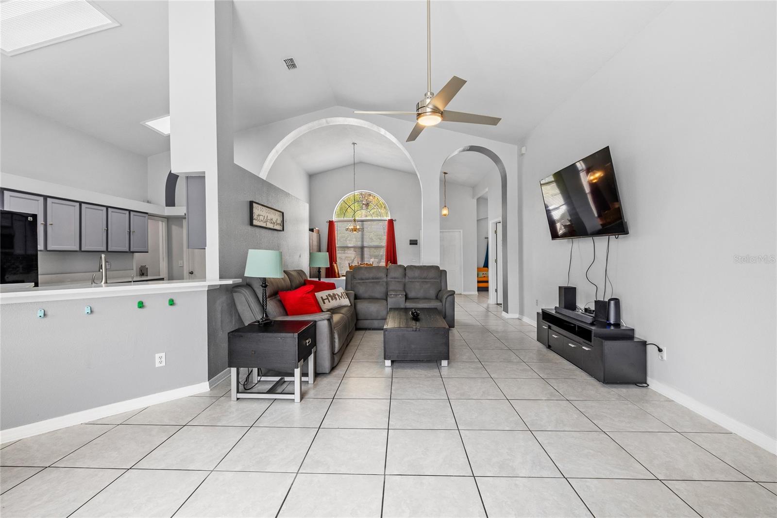141 WHITE MARSH CIR, ORLANDO, FL, 32824