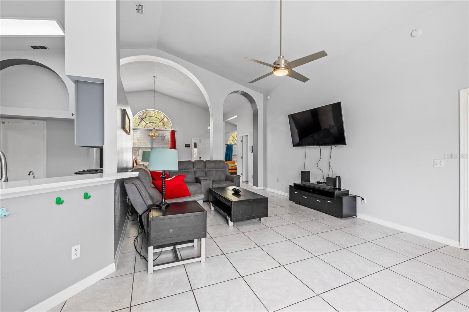 141 WHITE MARSH CIR, ORLANDO, FL, 32824
