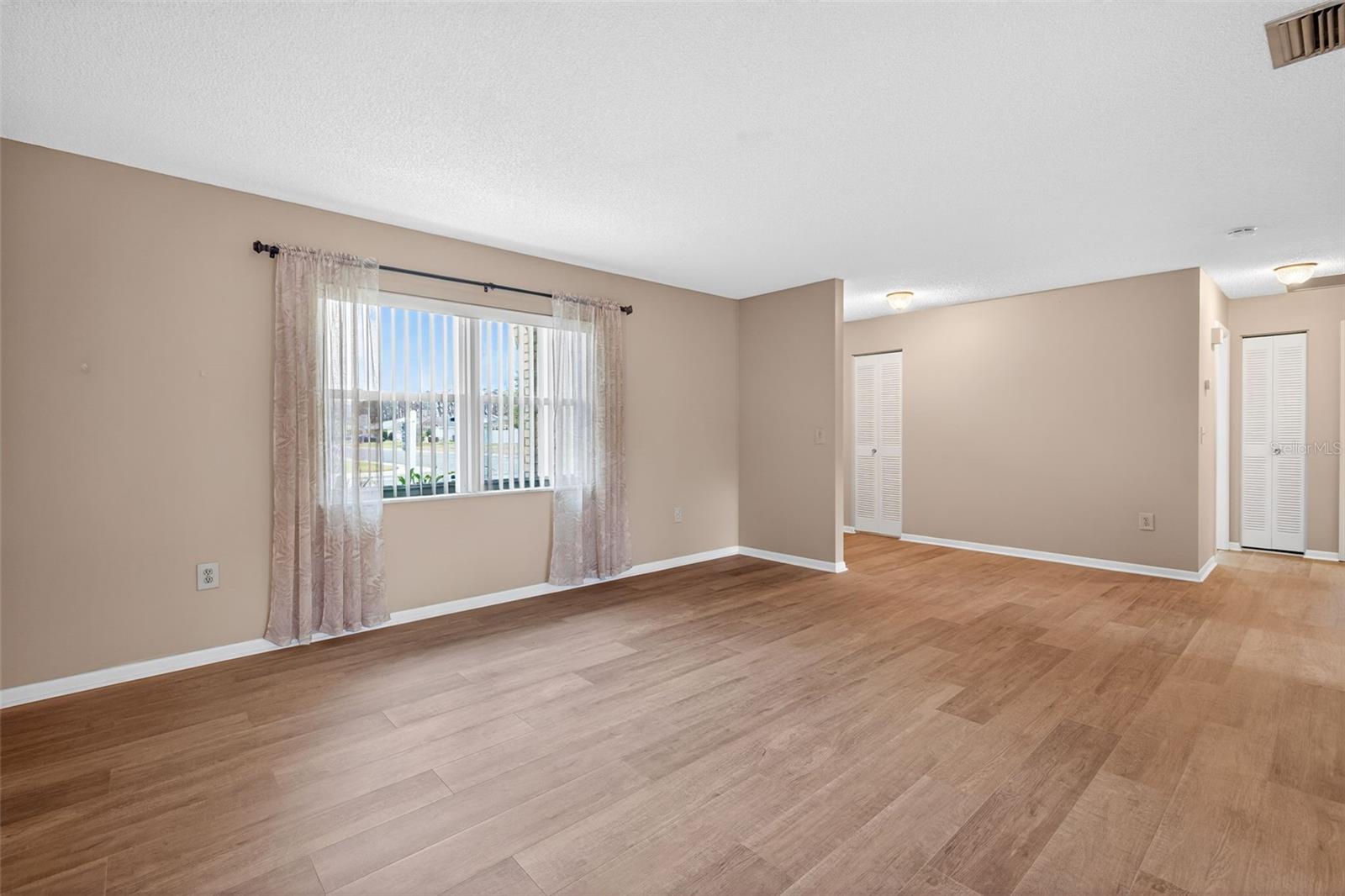 1529 ALLEGHENY DR, SUN CITY CENTER, FL, 33573