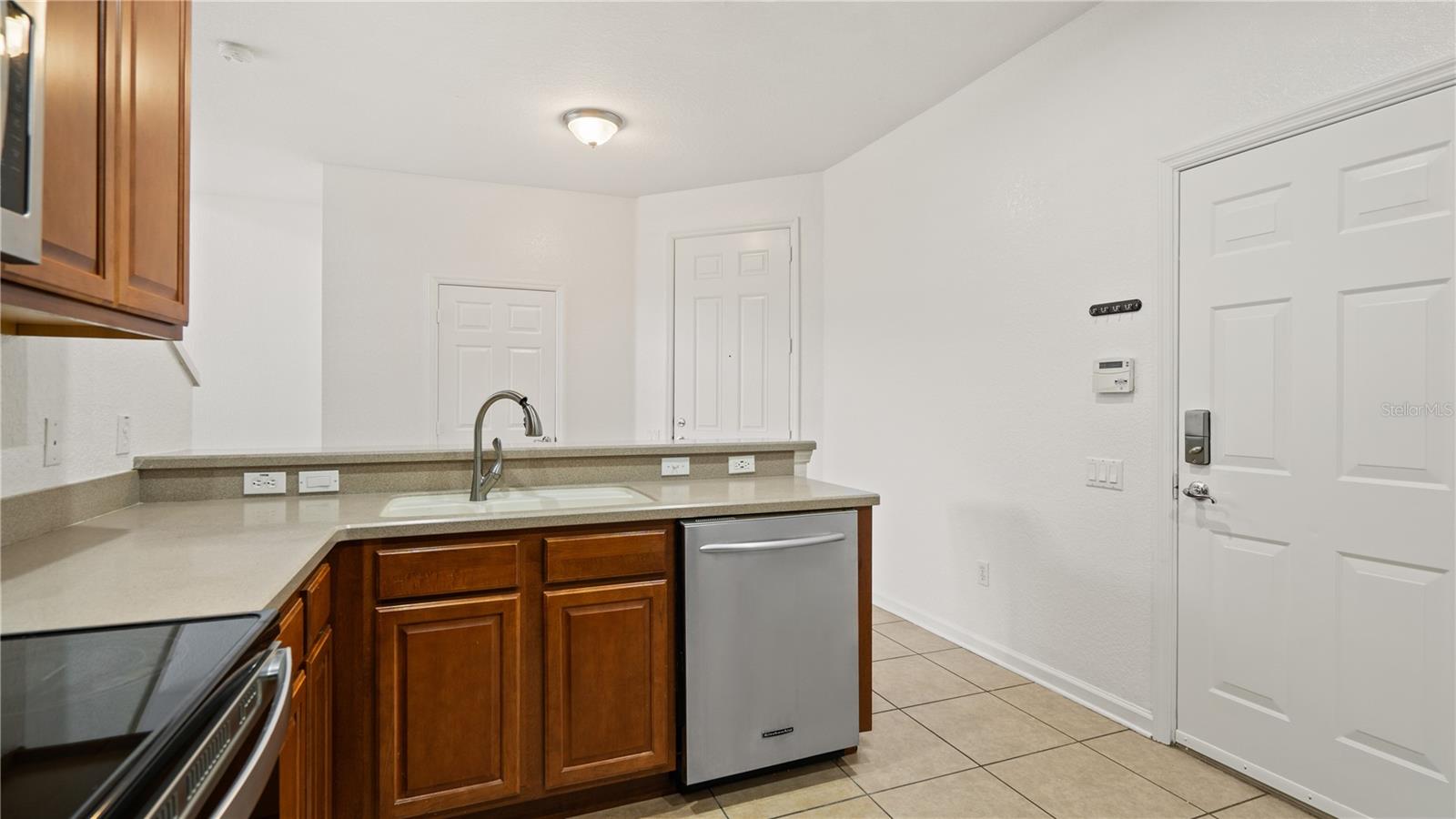 1629 SHALLCROSS AVE, ORLANDO, FL, 32828