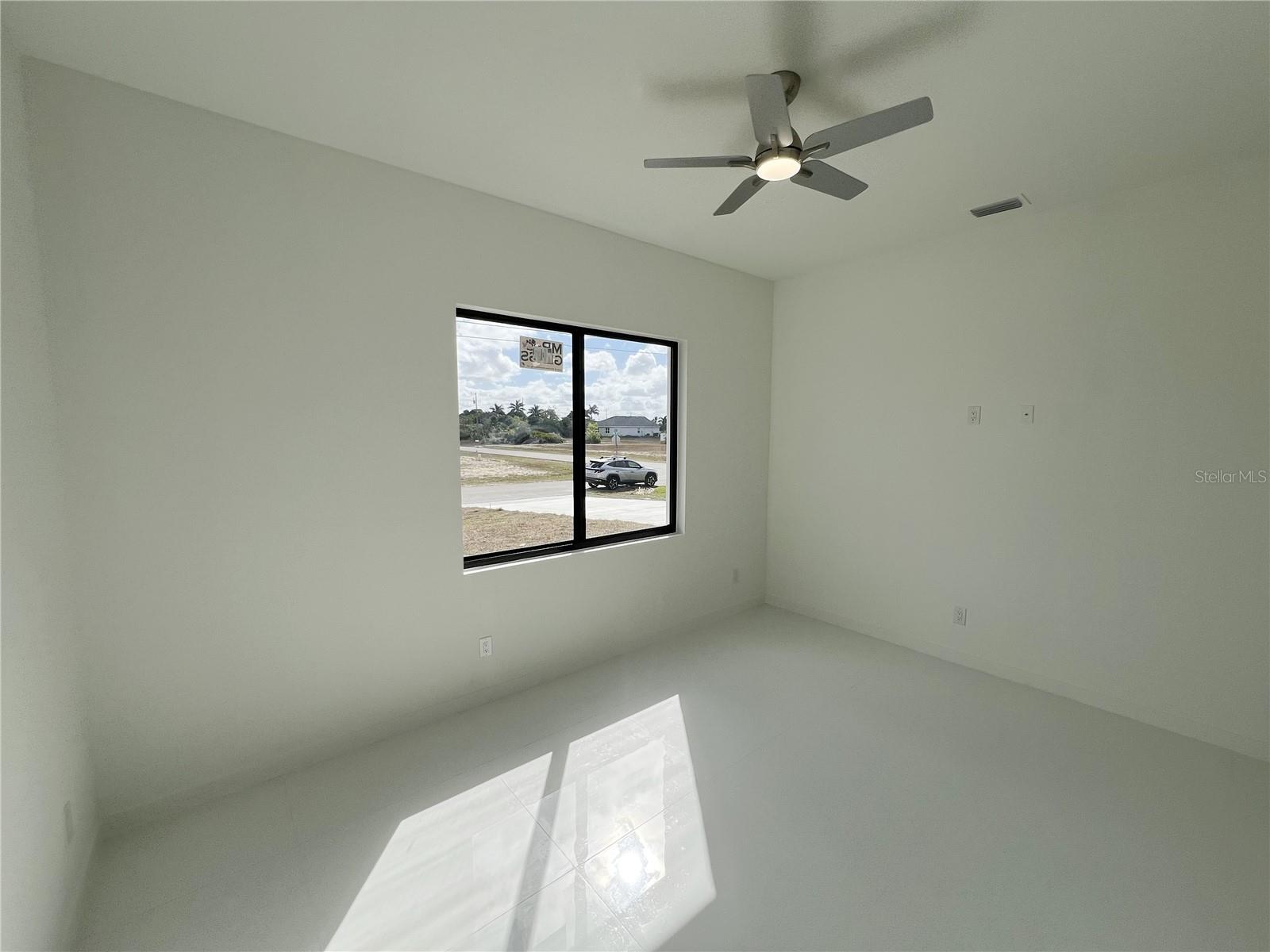 2102 NW 25TH PL, CAPE CORAL, FL, 33993