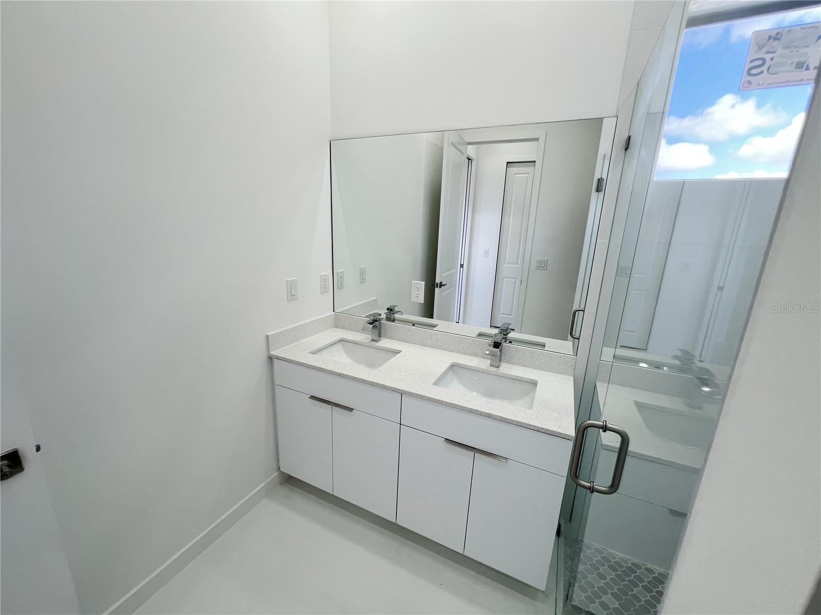 2102 NW 25TH PL, CAPE CORAL, FL, 33993