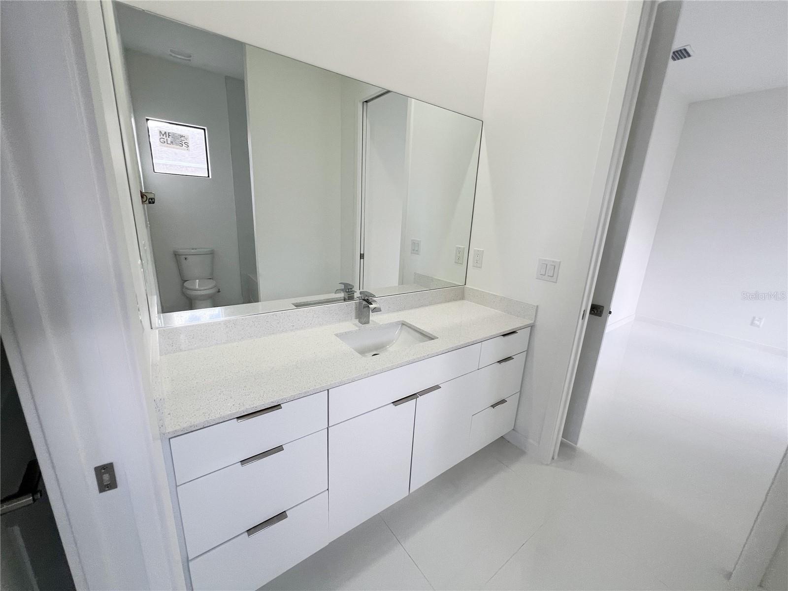 2102 NW 25TH PL, CAPE CORAL, FL, 33993