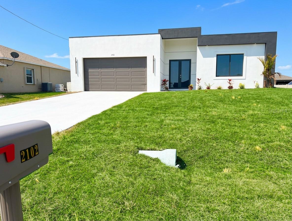 2102 NW 25TH PL, CAPE CORAL, FL, 33993