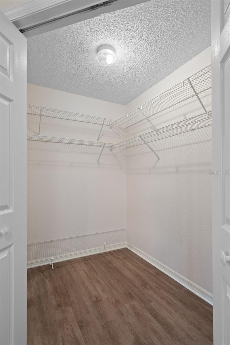 9411 BURNAM DR, WEEKI WACHEE, FL, 34613