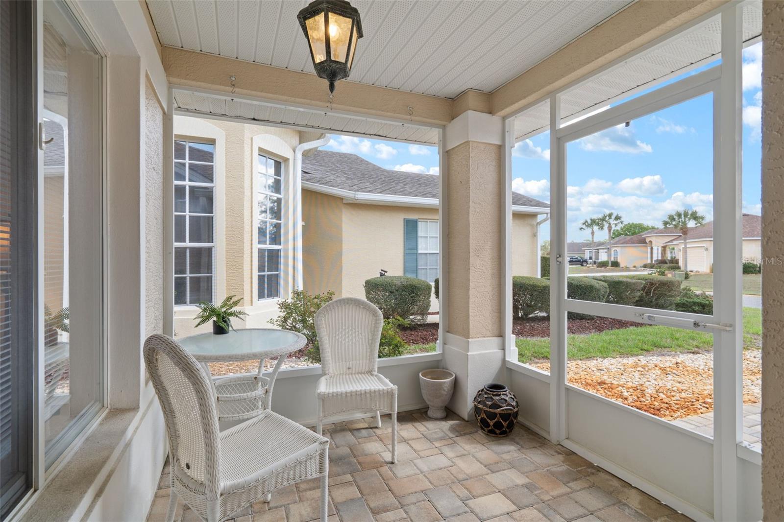 9411 BURNAM DR, WEEKI WACHEE, FL, 34613