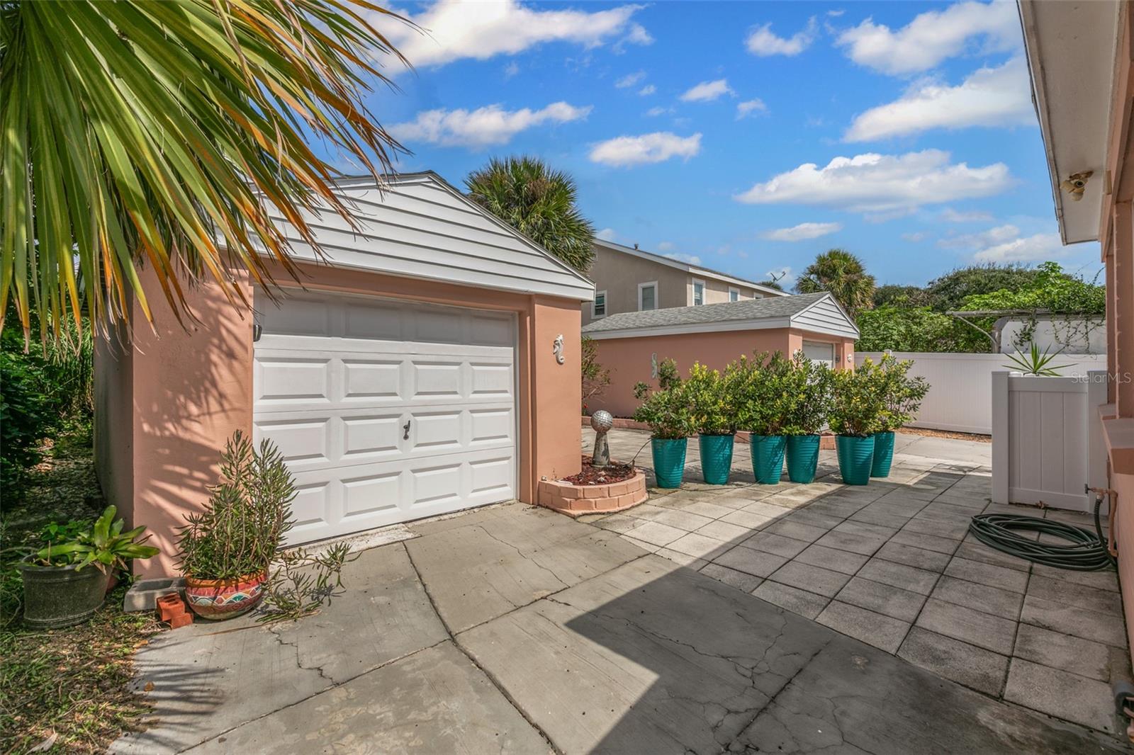 517 REVILO BLVD, DAYTONA BEACH, FL, 32118