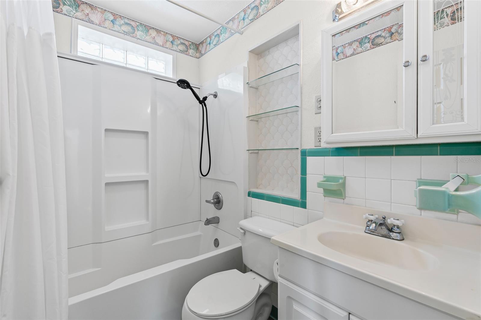 517 REVILO BLVD, DAYTONA BEACH, FL, 32118