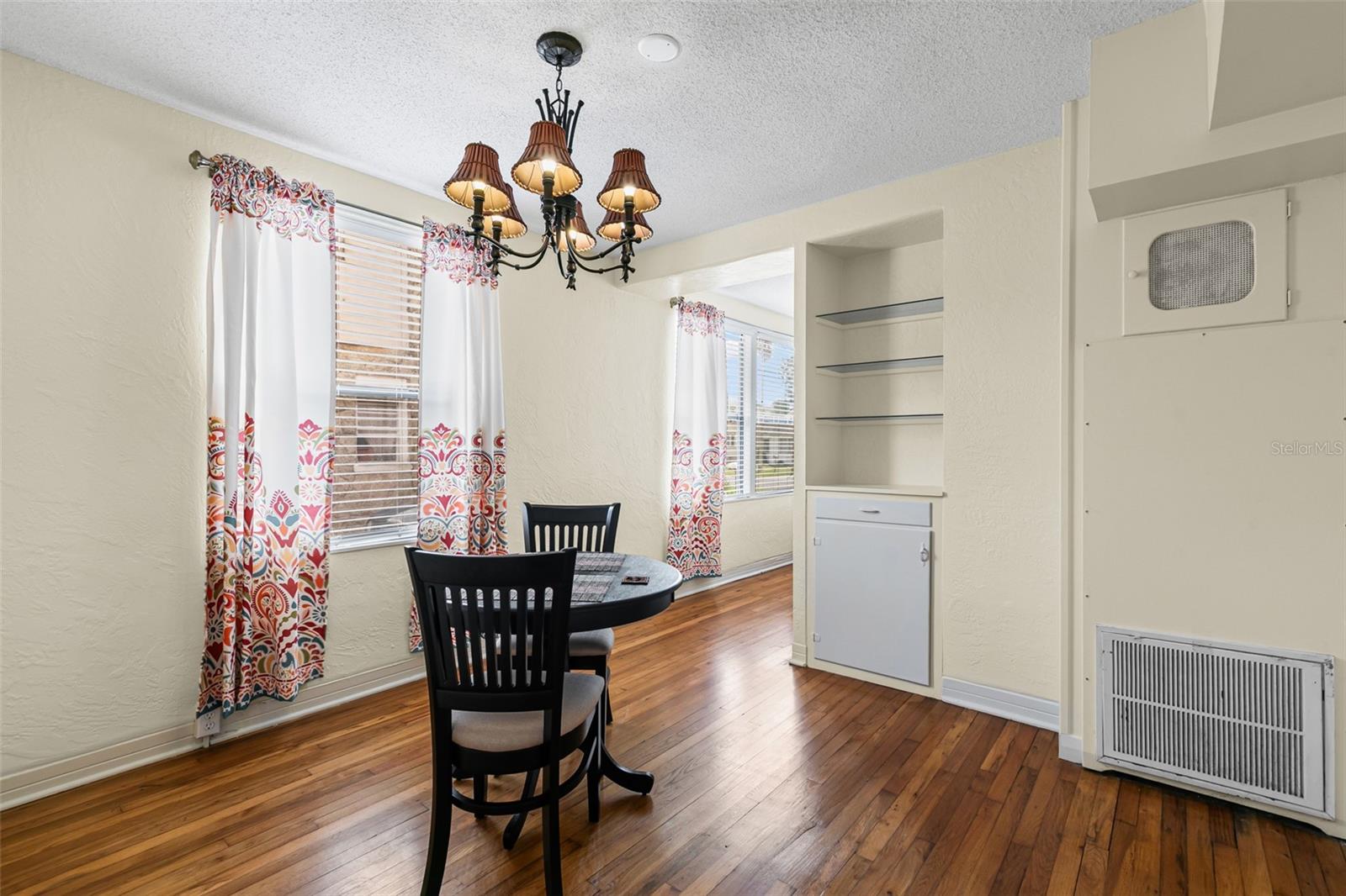 517 REVILO BLVD, DAYTONA BEACH, FL, 32118