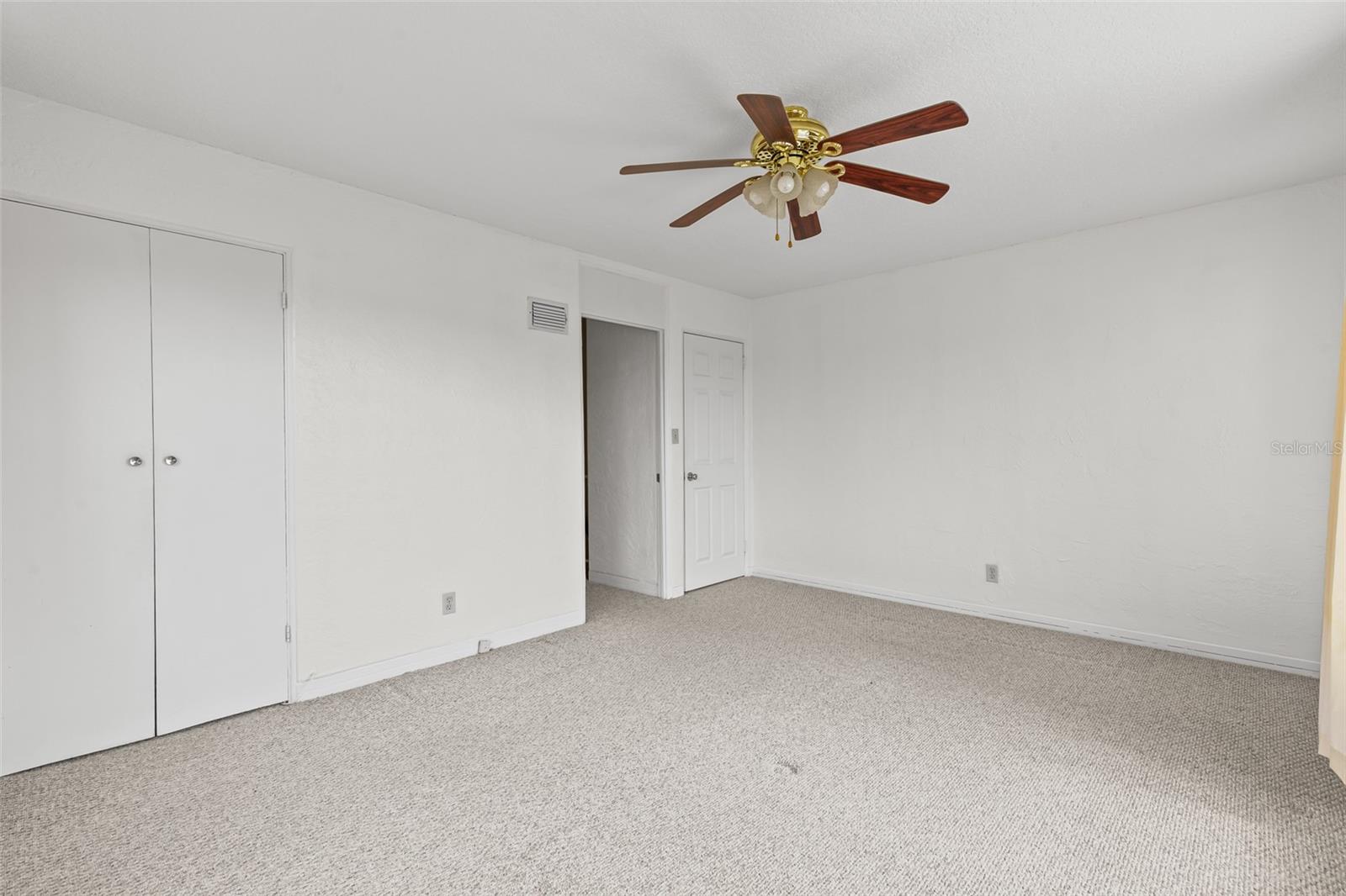 517 REVILO BLVD, DAYTONA BEACH, FL, 32118