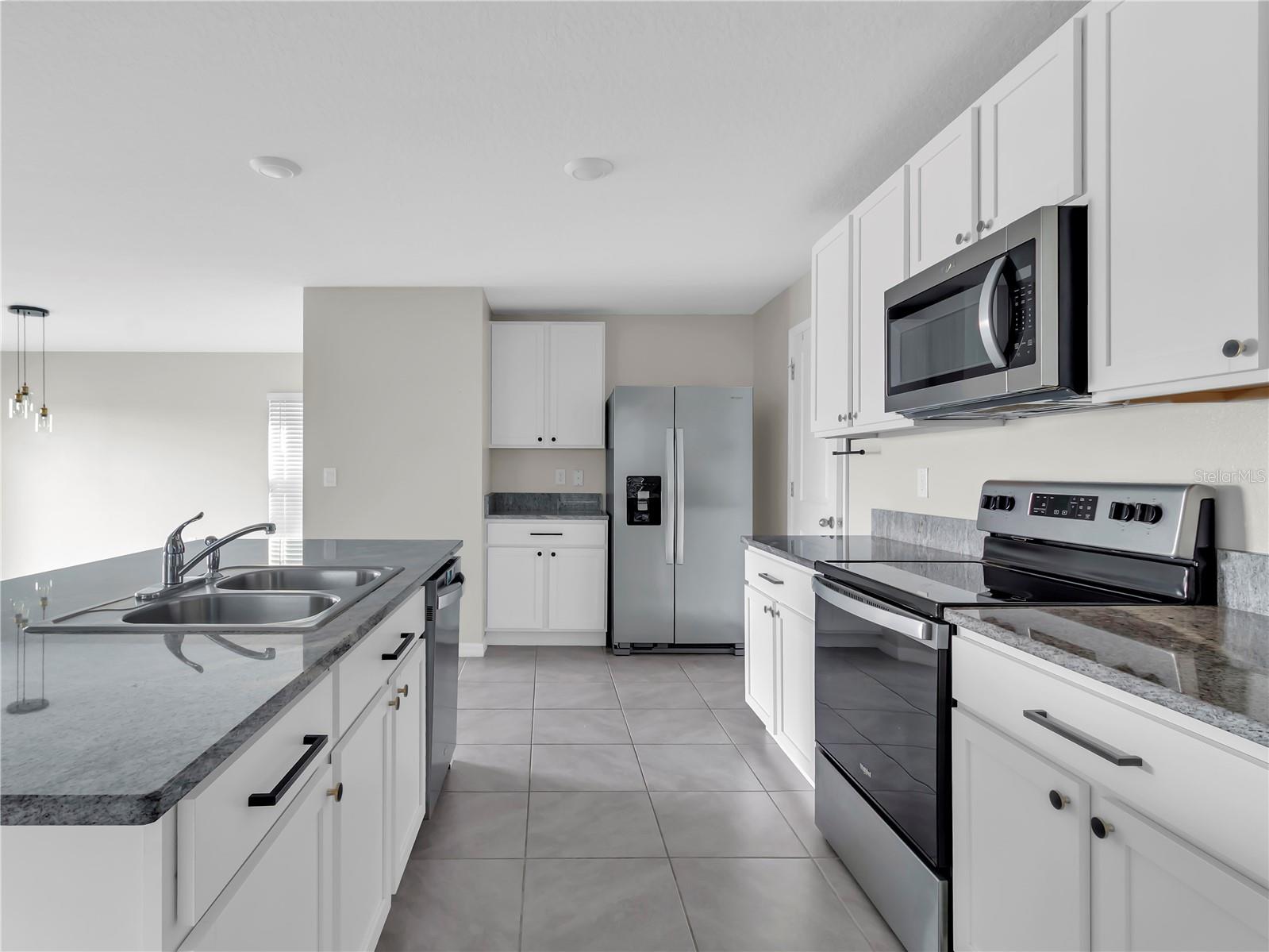 16728 KINGMAN REEF ST, WIMAUMA, FL, 33598