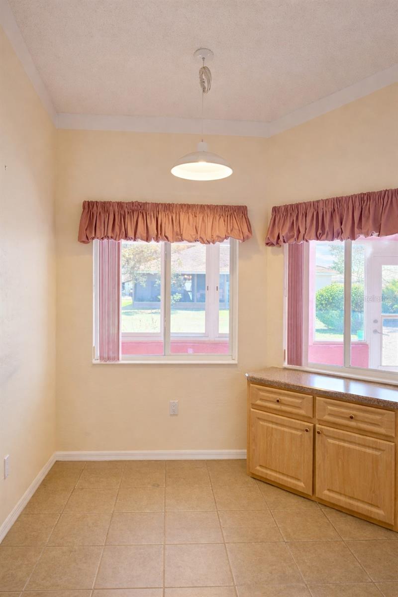 12 WARWICK PL, PALM COAST, FL, 32164
