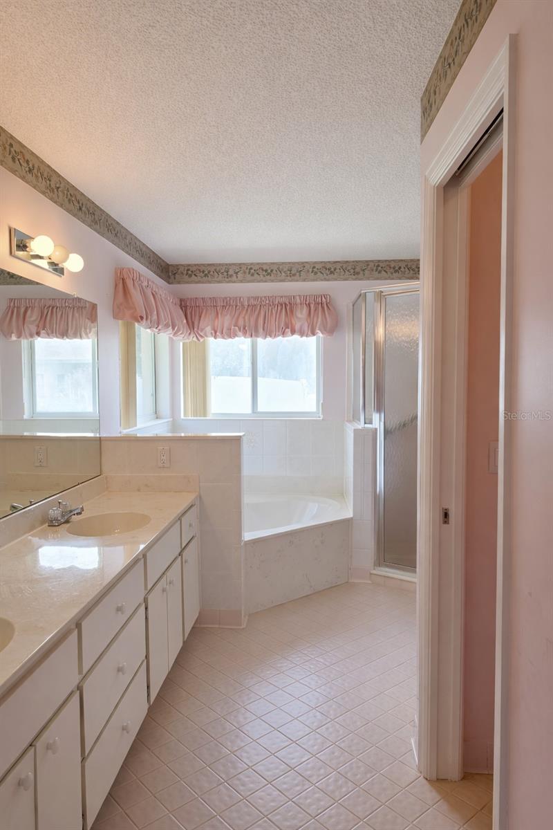 12 WARWICK PL, PALM COAST, FL, 32164